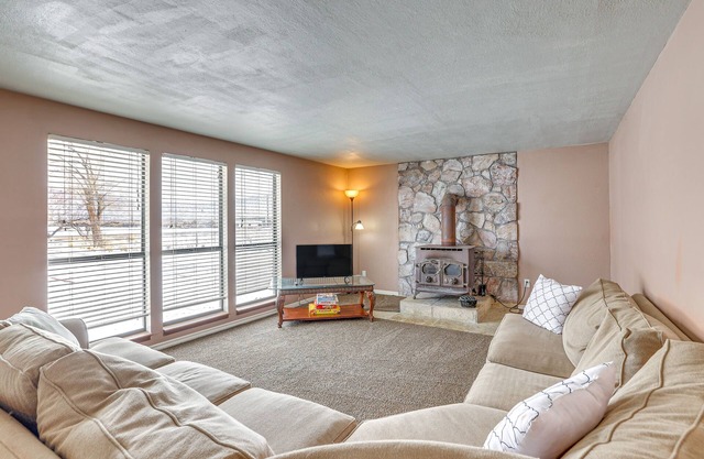 Roomy Cedar City Home: Fenced Yard, Pets Welcome!