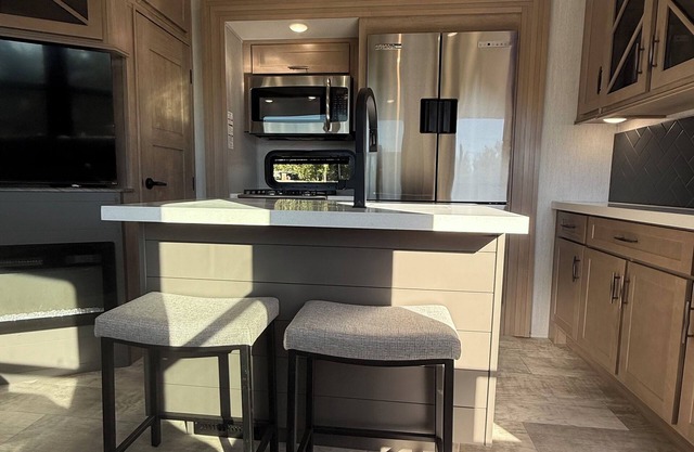 Rose Farm Luxury RV Stay