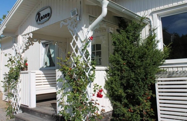 Rose flat with furnished terrace