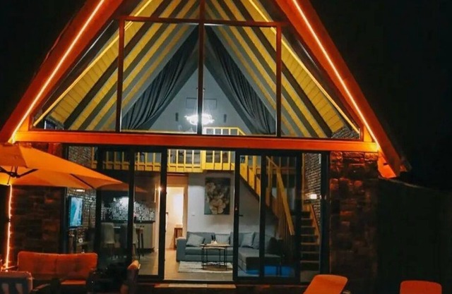 ROSE SAPANCA STONE HOUSE SAPANCA DA Kİ EVİNİZ DOĞA VE GÖLE ÇOK YAKIN