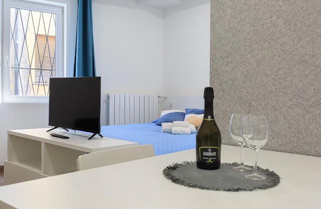 Rosita's Apartment (Como)