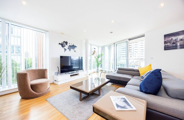 Ross Corner Executive 3 Bed Apartment