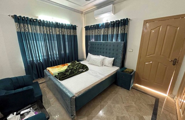 Royal Chalet Family Guest House