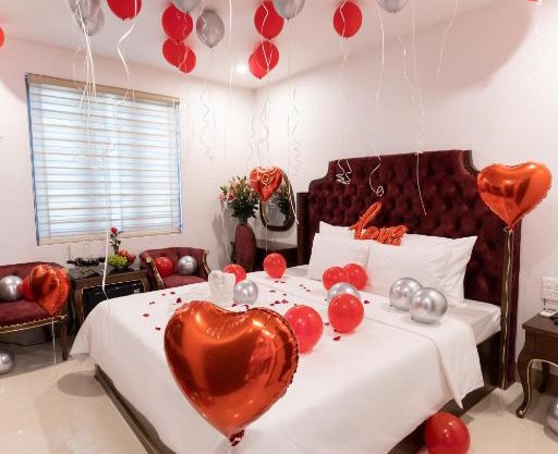 Royal Hotel Sài Đồng - Long Biên