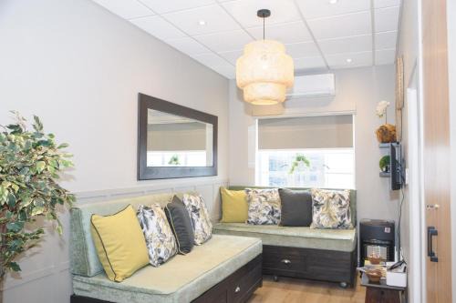 Royal Pearl, Insta-worthy APT