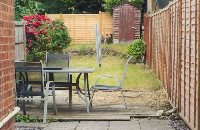 ★Ruby Retreat★ Entire House★ WiFi★ 4 Bed★ Garden★