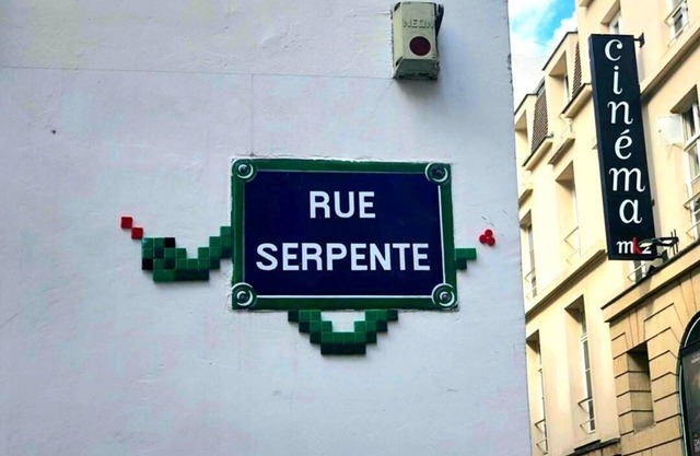 Rue Serpente, 6e. Luxembourg Saint-Germain-des-Près