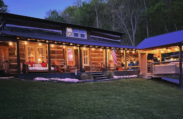 Rustic Cabin on Tims Ford Lake with Boat Slip