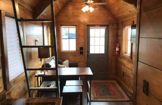 Rustic Cabin Tiny Home at Marina
