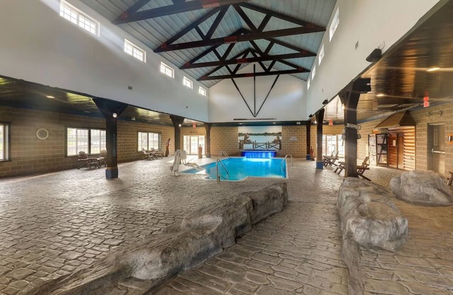 Rustic Elegance Meets Modern Comfort Near IL River Valley | 2 Units