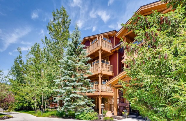 Rustic Elegance: Park City/Silver Lake Village/Upper Deer Valley
