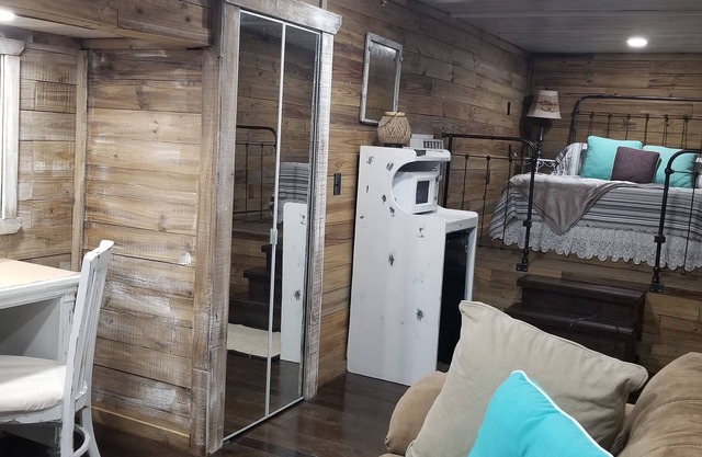 Rustic Farmhouse Beauty Nestled on a Piece of God's Country