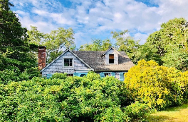 Rustic Marsh-side Summer Cottage on Blackfish Creek