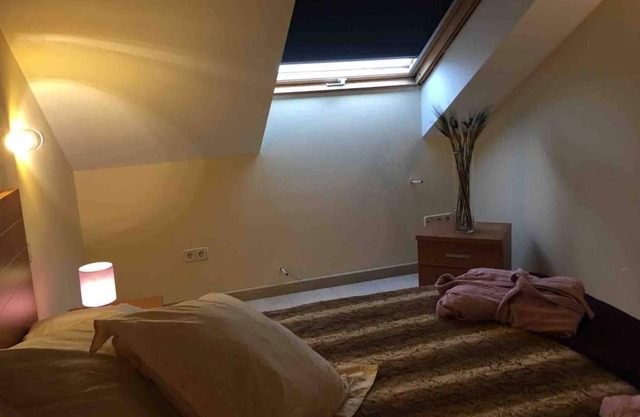 Rustic Stone House with views of the Rías and Mar de Galicia.