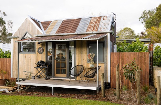 Rustic Tiny House Cottage