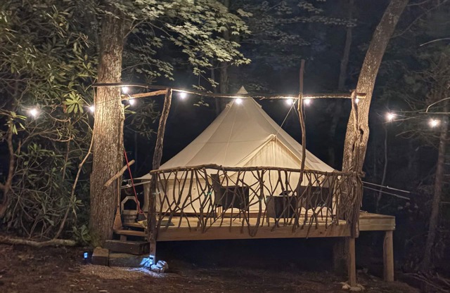 Rustic Yurt Retreat on Teague Mtn. Farm.