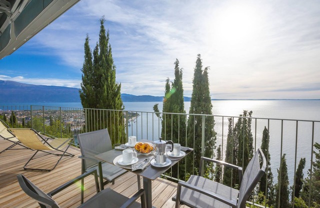 Rustichel fantastic Lake View, Toscolano Maderno, Italy