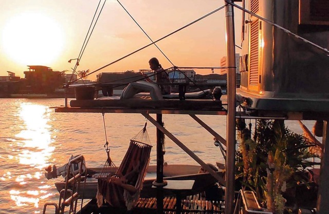 Sabai Sabai Liveaboard Bangkok
