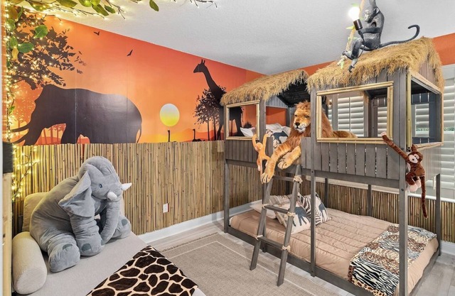 Safari Escape at Regal Palms Resort | Sage Vacations