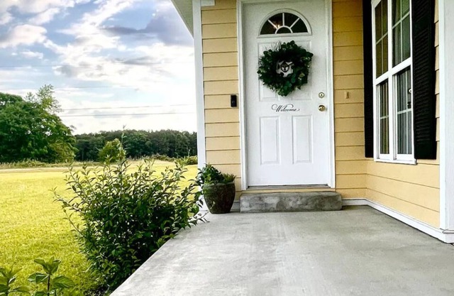 Safe and calm neighborhood.