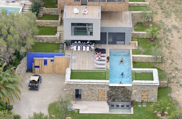 Saint Florent beautiful contemporary house of architect