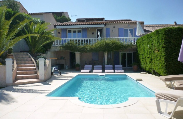 SAINTE MAXIME Holidays In The Gulf Of Saint Tropez