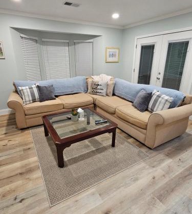 Saltwater Solace - 4 bdrm 3 bath Pets welcome