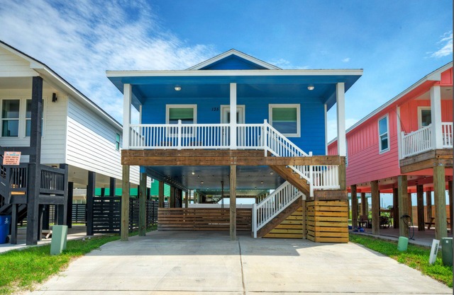 Salty Texan by AvantStay | Central Location, Views