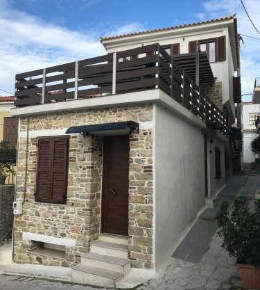 SAMOS MARIAs' STONE HOUSE 1