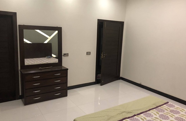 Sam’s home (beautiful house in the heart of city)