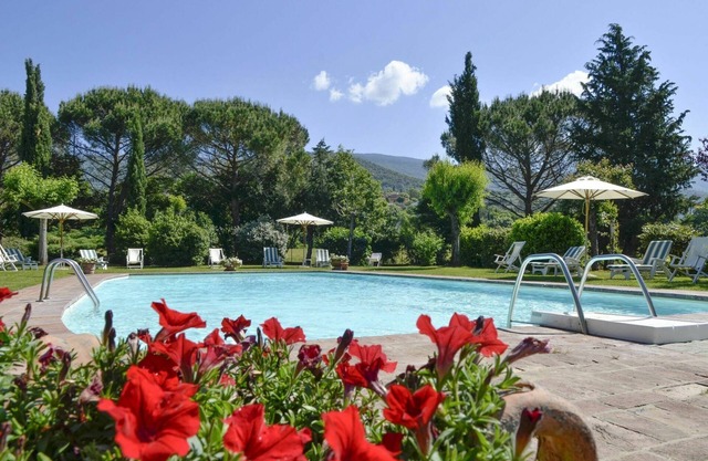 San Pietro Glicine - Apartment with swimming pool