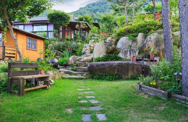 Sancheong Dolkkotdam Pension