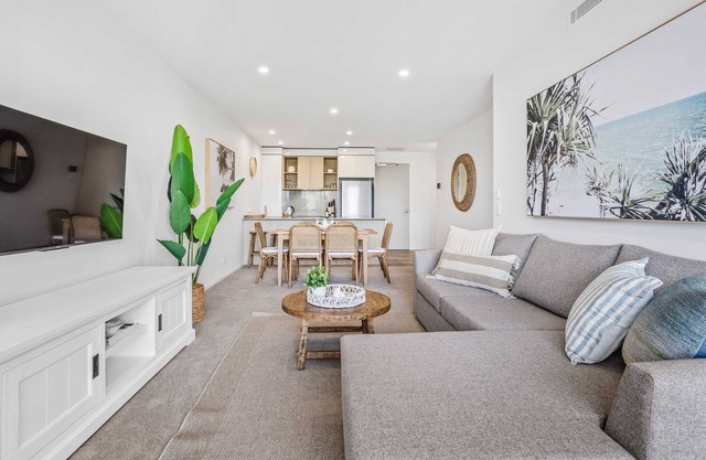 Sandbar Burleigh Heads - Beachside Living