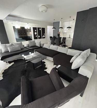 Sandev apartments Black&White