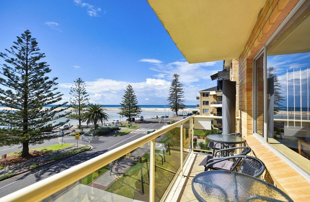 Sandhurst Apartment 5