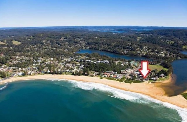 SANDY CORNER - Beach & Lakefront #1 BEST LOCATION