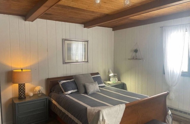 Sandy Shell Lake Shining Bright