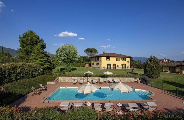 Sant'Angelo Farmhouse, Bibbiena, Arezzo and Cortona