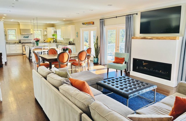 Santa Cruz Coastal Mountain Retreat near UCSC and beaches