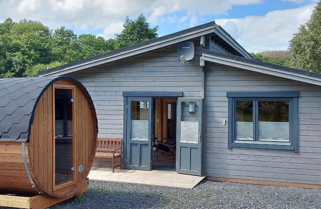 Sarahlita wooden house in Enspel