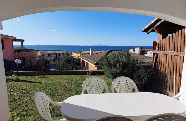 SardiniaBlueHome Giardino Vista Mare Asinara Parking WiFi - Biancheria inclusa.