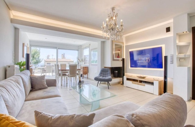 Saronida Hills private pool