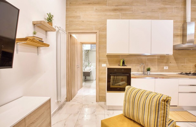 Sarpi56; New 2 BD apartment in Sempione district