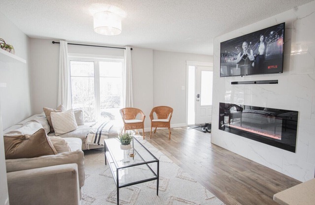 Sauna|9minstoWEM|Foosball|VintageArcade|4 bedrooms