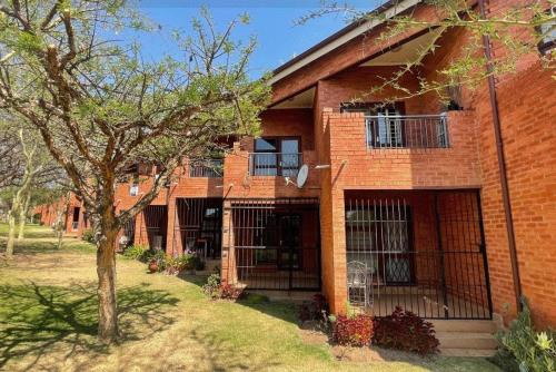 Savannah Lodge Apartments unit 81