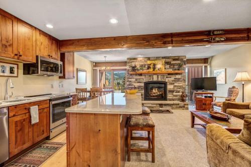 Sawmill Creek Condo 304 by Great Western Lodging