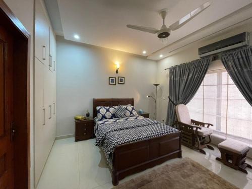 Scenic Cozy Retreat in Islamabad