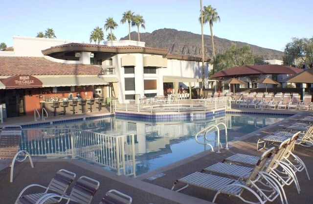 Scottsdale Camelback Resort Elegant Studio with Picnic Area