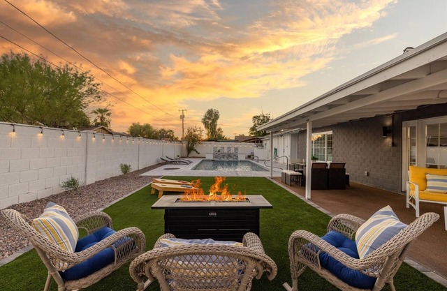 Scottsdale Retreat: Heated Pool & Games