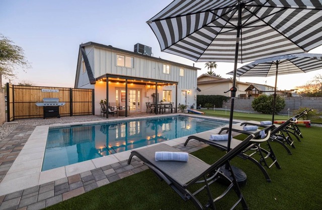 Scottsdale Valley Vista 4 Bedroom Home by RedAwning